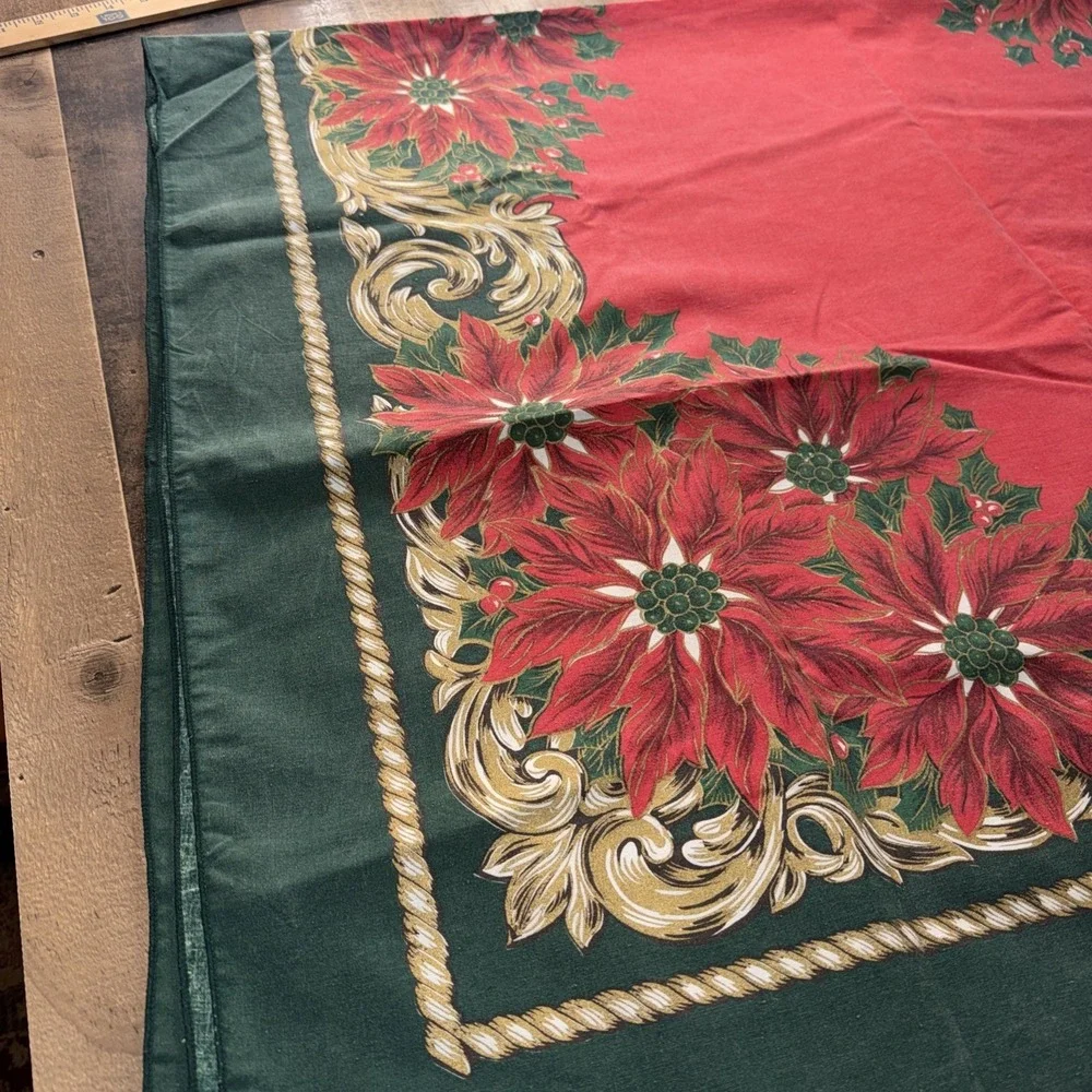Vintage Christmas Poinsettia Tablecloth Red Green Gold Border 60